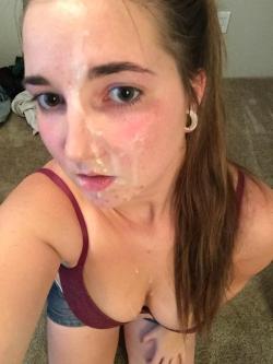 facialselfiesonly:  Cum selfies make the world a better place