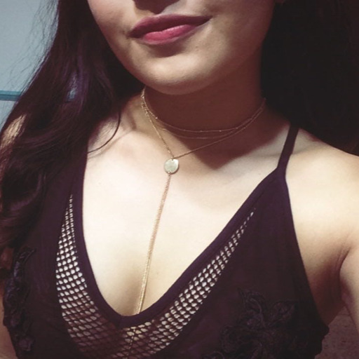 Hay muertos que te enseñan a vivir.