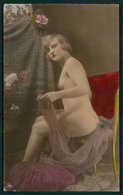 grandma-did:  A very serious hand-tinted blonde. 