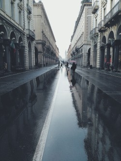 sentimentitrattenuti: Rainy days; Turin, Italy.