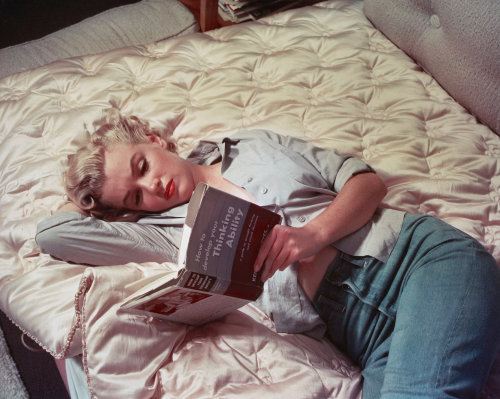 ohyeahpop:  Marilyn Monroe, 1956 - Ph. John Florea