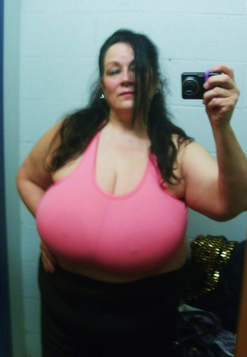 conan77fa:  rbop36:  gggman69:  46ll:   canâ€™t wear thisin public   my new favorite color,titty pink  You are so gorgeous!  I Love these Big Boobs !!Who is she ?   Nice