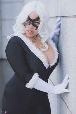 cinvonquinzel:  My Black Cat Cosplay  Photographed by insomniacsdreamproductions