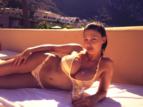 Aletta Ocean’s Perfection. She works out, had her nose and lips done. Oh, and lets not forget the pair of 800cc silicone implants she filled up with.
