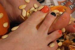 My fav foot shot from the pumpkin/Halloween shoot I did with