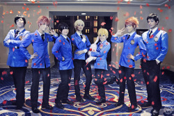 honeybeejee:  The Ouran host Club is where the school’s handsomest