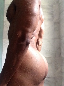 workmeallnite:  pumpdog:  nplvrnyc:  pigjaxx:4skinpig:  uncut-ass-fan: