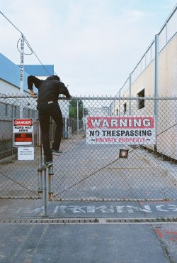 dead-vibez:  demoni0-s:  ♧ ♦ ♡ ♠  ▼skate & urban▼