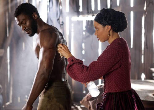 xemsays:  ACTOR, ALDIS HODGE – most noted for his leading, celebrated role as NOAH on WGN’s slave narrative, “UNDERGROUND”. the soon to be 30 year old actor is also most recognized for portraying MC Ren in last summers blockbuster smash, “Straight