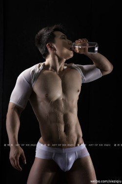 asiancock86:  ■Xie ZiQiu  💪Notice under the age of 18 Content