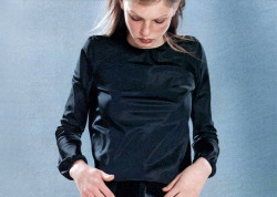 fohk:  Angela Lindvall Prada 1998 