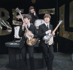 oobujoobu:  John, Paul and Ringo during Ed Sullivan rehearsals,