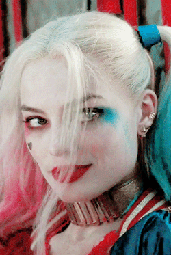 harleyquinnsquad:    ♦      Whatcha havin’?     