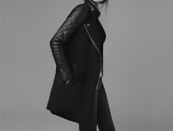 blanq-noirette:  Leather Sleeves Coat 