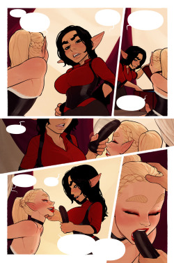 buttsmithy:  Aaand that’s the finished pages!  Who could be