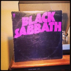 respinit:  Black Sabbath - Master of Reality  …straight people