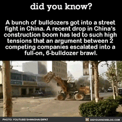 eidolous:  did-you-kno:  A bunch of bulldozers got into a street