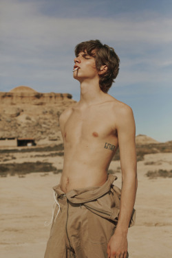 strangeforeignbeauty:    Erik Van Gils by Fanny Latour-Lambert