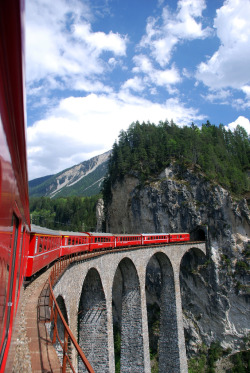 travelingcolors:  Glacier Express Route | Switzerland (by Remo