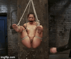 captureddoll:  hisflyingfingers:  You can’t tell me, if you had someone this ticklish in this vulnerable a position, that you wouldn’t take advantage. [Source: Hogtied.com / Bottom: Kristina Rose / Top: Claire Adams.]  Excellent suspension for tickling!!
