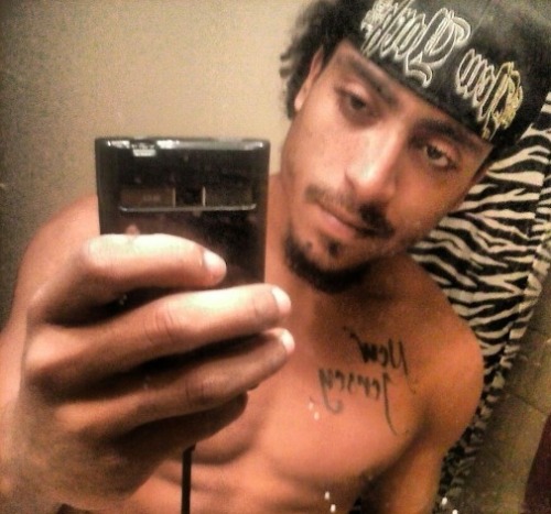 walls0fjericho:  yo-step-daddy:  prissychrys:  My jersey nigga here in the A   I have his pics too lol  Everyone should. Heâ€™s a former porn model lol  Follow also:http://nudeselfshots-blackmen.tumblr.comhttp://nudeselfshotsofmen.tumblr.com/http://gayhor