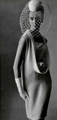Pierre Cardin, 1964 | Photo Philippe Pottier for L’Officiel