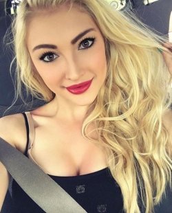 befuddled1:  Anna Faith @annafaithxoxo, Chivette, eyes, lips,