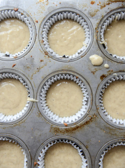 sweetoothgirl:    chai cupcakes with brown butter chai icing