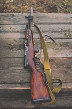 weaponslover:    Russian SKS     That’s a good looking