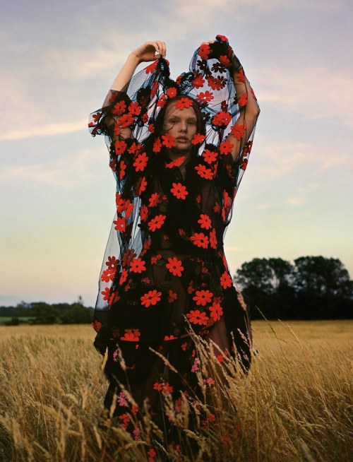 ibbyfashion:Kris Grikaite by Ben Toms, Vogue China