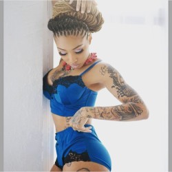 blackgirlsinked:  😍😘💋 @dutchessofink