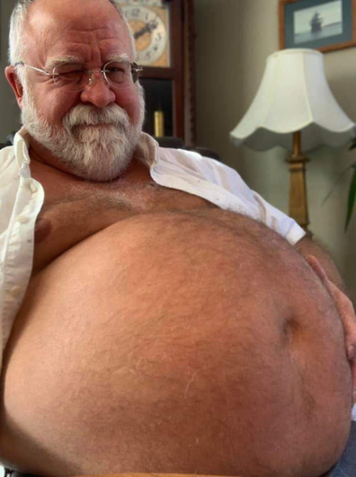 fatdads:  “Oooff… no more for me, boy. You know I love your