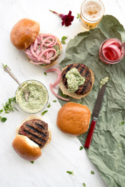 guardians-of-the-food:  Grilled Lamb Burgers with Herbed Lemon
