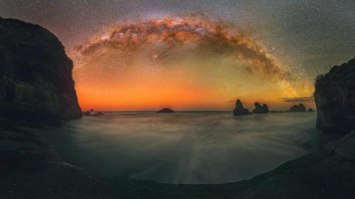 amazinglybeautifulphotography:  A panorama from New Zealand’s