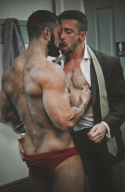 robinhorny:  gayladsadventure:  For more of the best follow me