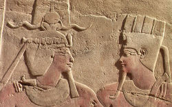 spiritsdancinginthenight:   Thutmose IV’s Peristyle HallOriginally