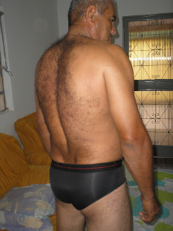 Homens Maduros de Sungas - Mature Men in Trunks