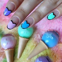 iscreamnails:  💜💖💙💚 ✨Blackberry Mousse ✨Vovolicious