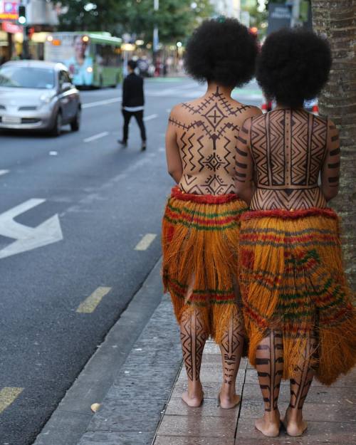 sunameke: 'Invisible' â€¦ Our latest photoshoot for our 'Placing Melanesia in  Polynesia' series #Sunameke #teptok #melanesia #whitenoise (at Queen  Street, Auckland) Tumblr Porn