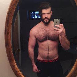 beardburnme:  “Starting to get back into shape. FULL FITNESS