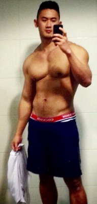 asianmusclefetish:  Original post: http://asianmusclefetish.tumblr.com