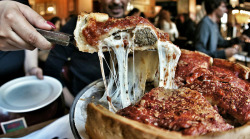 jojothemodern:  Chicago deep-dish pizza. Via khalidinho1. CC