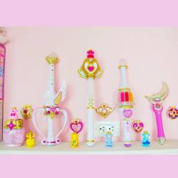 pixielocks:  Throw back to when my magical girl weapon collection