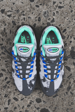 maxhellasick:  NIKE AIR MAX 90 & AIR MAX 95 EM PRM @ KITH