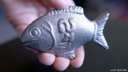 thejunglenook:  fyeahscienceteachers:  Why an Iron Fish Can Make