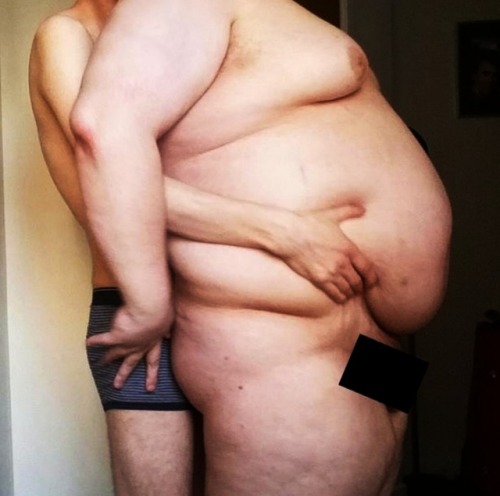 Size difference… I can’t wait to do this with a certain handsome someone…
