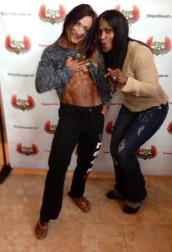 Oh my!!! Her abs are stupid sick