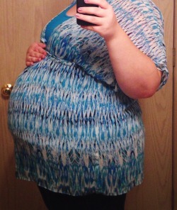pregnantbbw:  This was nearly a month ago! About 31 weeks. I’m