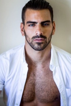 completelyfine:  fckyeahantm:  Nyle DiMarco | Cycle 22 Photo: