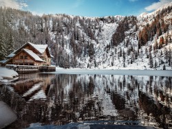 sublim-ature:  Lago di Nambino, ItalyMattia Bonavida